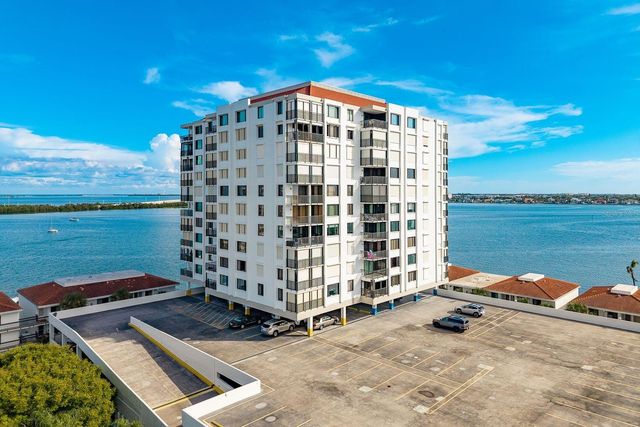 6287 BAHIA DEL MAR CIRCLE 1202, St Petersburg, FL 33715