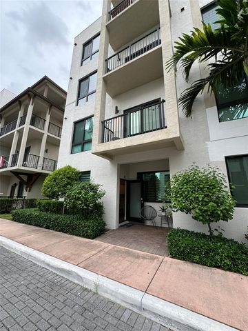 4740 NW 84th Ct 11, Doral, FL 33166