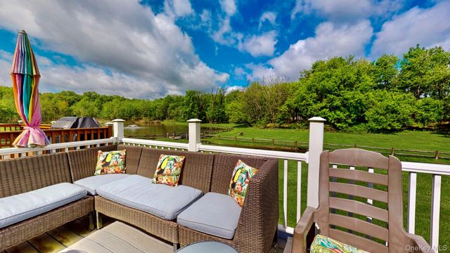 302 Angelo Drive, Montgomery, NY 12549