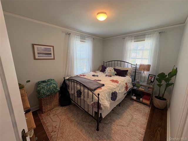 16 Raymond Street, Glen Cove, NY 11542