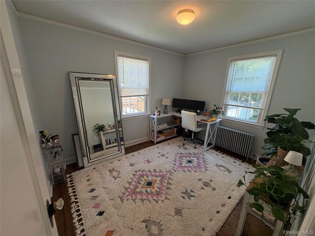 16 Raymond Street, Glen Cove, NY 11542