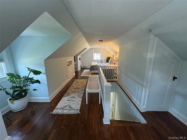 16 Raymond Street, Glen Cove, NY 11542