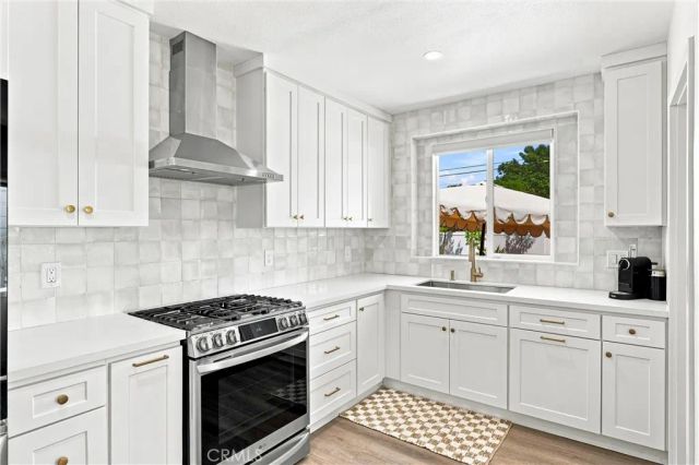 2870 Daisy, Long Beach, CA 90806