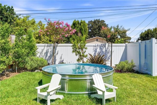 2870 Daisy, Long Beach, CA 90806