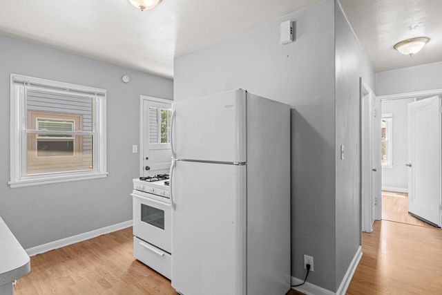 1210 Sherburne Avenue, Saint Paul, MN 55104