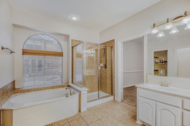 2207 Creekedge Court, Corinth, TX 76210