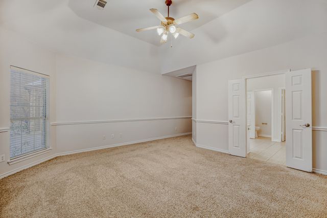 2207 Creekedge Court, Corinth, TX 76210