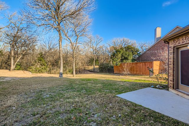 2207 Creekedge Court, Corinth, TX 76210