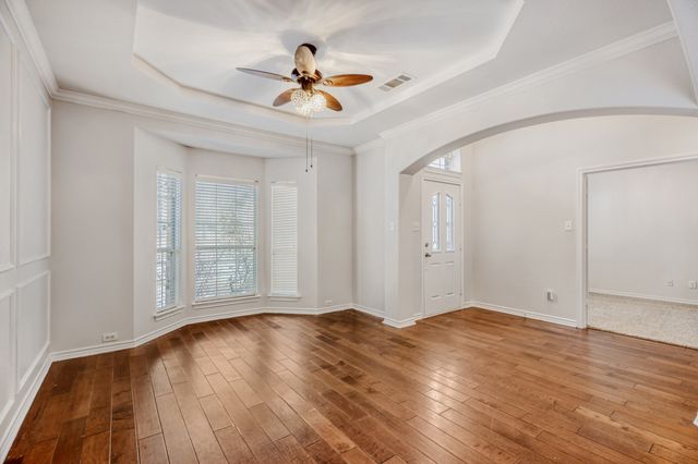 2207 Creekedge Court, Corinth, TX 76210