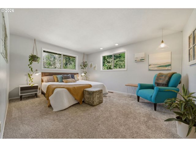 25421 Se SUNSHINE VALLEY Rd, Damascus, OR 97089