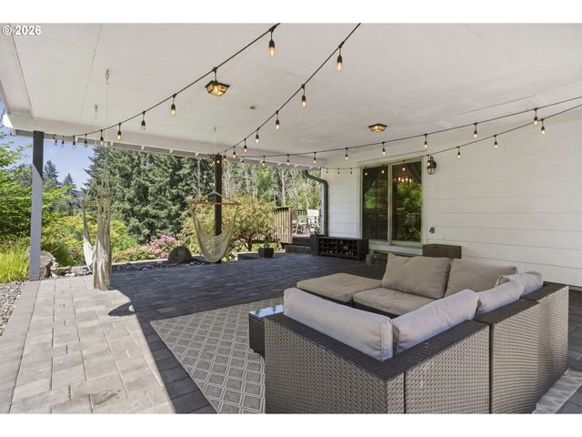 25421 Se SUNSHINE VALLEY Rd, Damascus, OR 97089