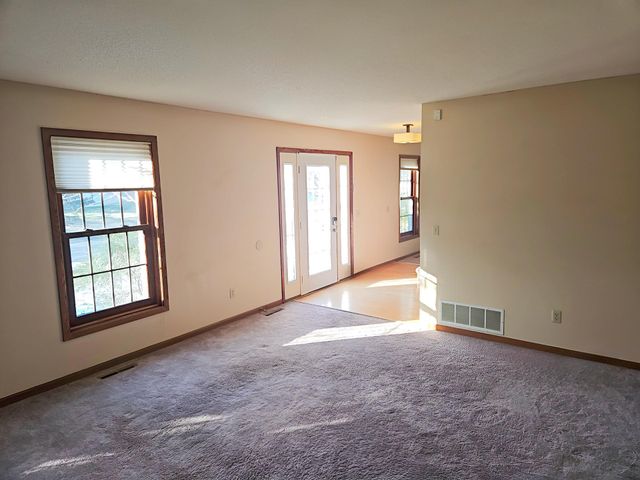 4520 Juneau Lane N, Plymouth, MN 55446