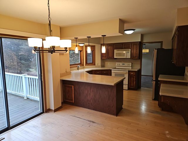 4520 Juneau Lane N, Plymouth, MN 55446