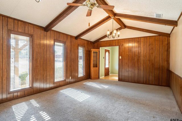 554 CR 4111, Jacksonville, TX 75766