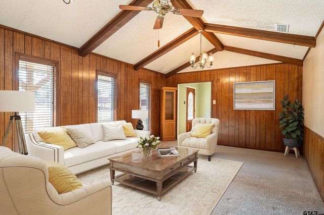 554 CR 4111, Jacksonville, TX 75766