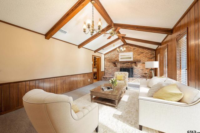 554 CR 4111, Jacksonville, TX 75766