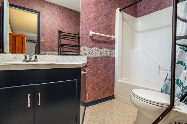 554 CR 4111, Jacksonville, TX 75766