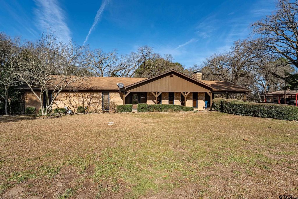 554 CR 4111, Jacksonville, TX 75766