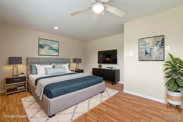 7473 Hazelcrest Drive, Hazelwood, MO 63042