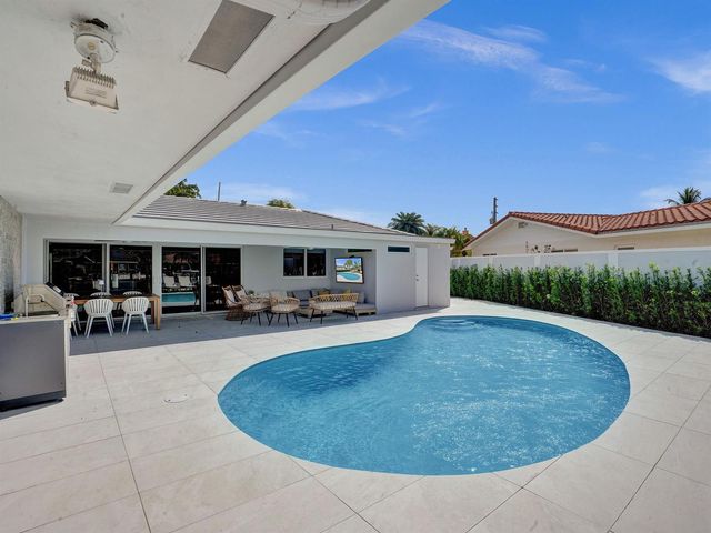 5581 NE 31st Avenue, Fort Lauderdale, FL 33308