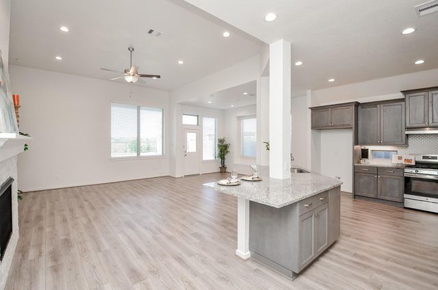 6115 Birchwood Cliff Trail, Katy, TX 77493