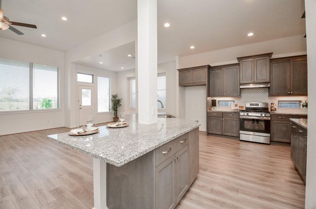 6115 Birchwood Cliff Trail, Katy, TX 77493