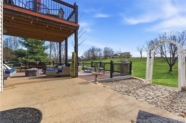 8304 Hidden River Trace, Charlestown, IN 47111