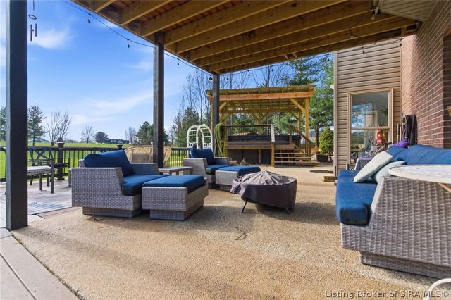 8304 Hidden River Trace, Charlestown, IN 47111