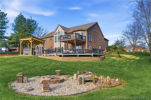 8304 Hidden River Trace, Charlestown, IN 47111