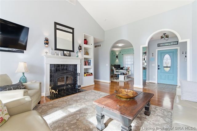 8304 Hidden River Trace, Charlestown, IN 47111