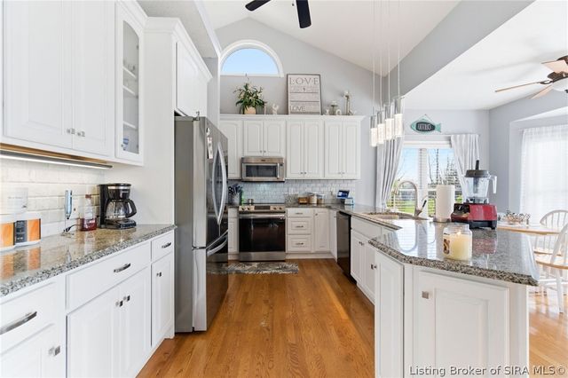 8304 Hidden River Trace, Charlestown, IN 47111