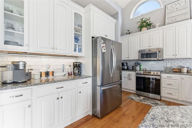 8304 Hidden River Trace, Charlestown, IN 47111