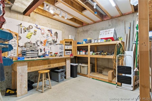 8304 Hidden River Trace, Charlestown, IN 47111