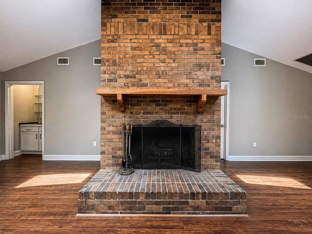 9331 NW 13TH PLACE, Gainesville, FL 32606