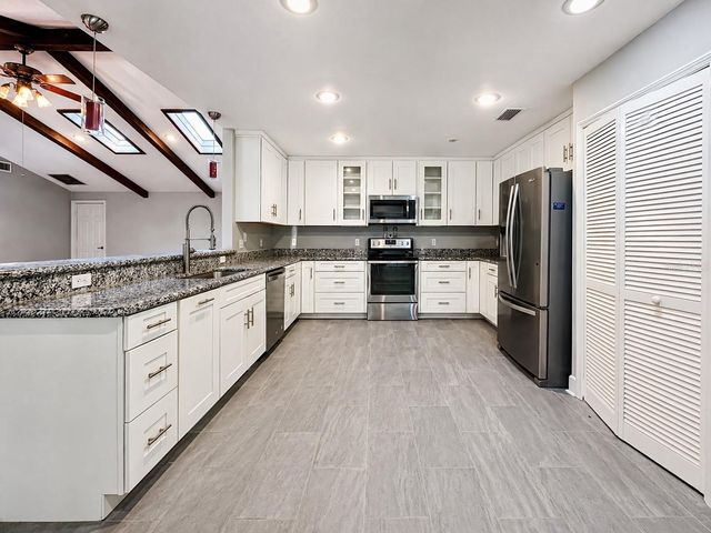 9331 NW 13TH PLACE, Gainesville, FL 32606