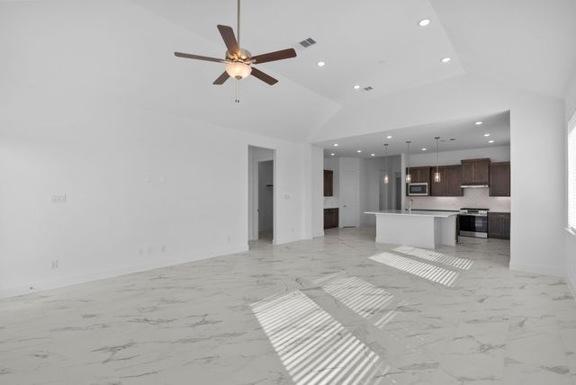 11919 Canal View Boulevard, Mont Belvieu, TX 77523