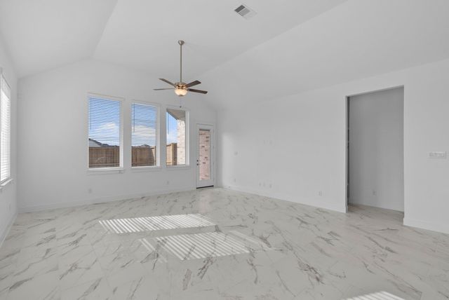 11919 Canal View Boulevard, Mont Belvieu, TX 77523