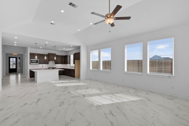 11919 Canal View Boulevard, Mont Belvieu, TX 77523