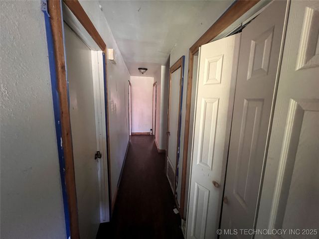 30332 S Vfw, Stigler, OK 74462