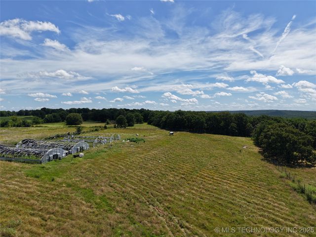 30332 S Vfw, Stigler, OK 74462