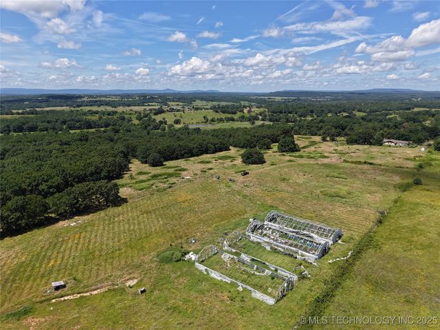 30332 S Vfw, Stigler, OK 74462