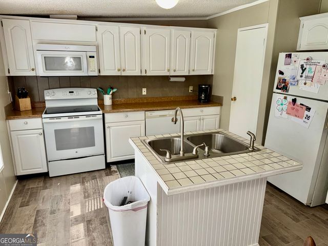 1119 Ext Kathwood Drive, Elberton, GA 30635