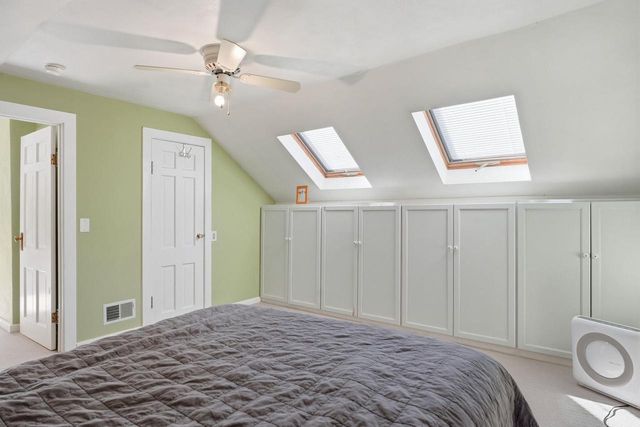 5717 Cedar Place, Madison, WI 53705