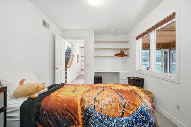 5717 Cedar Place, Madison, WI 53705