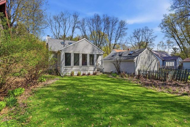 5717 Cedar Place, Madison, WI 53705
