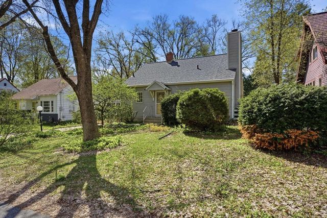 5717 Cedar Place, Madison, WI 53705