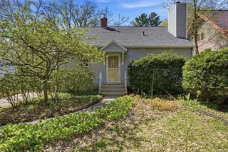 5717 Cedar Place, Madison, WI 53705