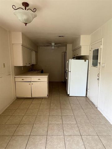 12202 Hillcroft St, Houston, TX 77035