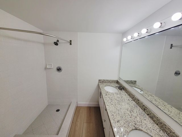 662 Burgundy N, Delray Beach, FL 33484