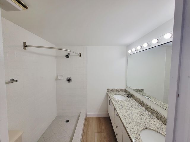 662 Burgundy N, Delray Beach, FL 33484